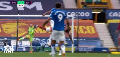 利物浦2-0埃弗顿回放,利物浦不道德进球