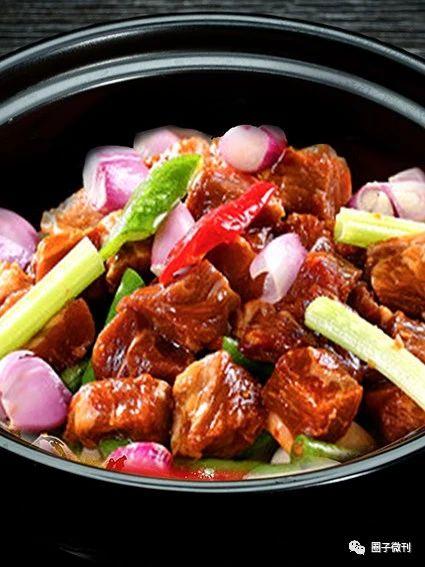 雅韵流光的茉莉餐厅，不彰显，自芬芳