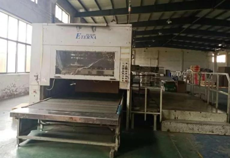 江苏纸箱厂整体急转让,江苏厂房拍卖公告