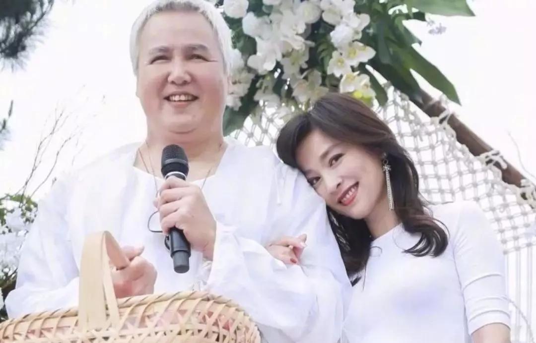 张庭为什么会做微商,你瞧不起的明星