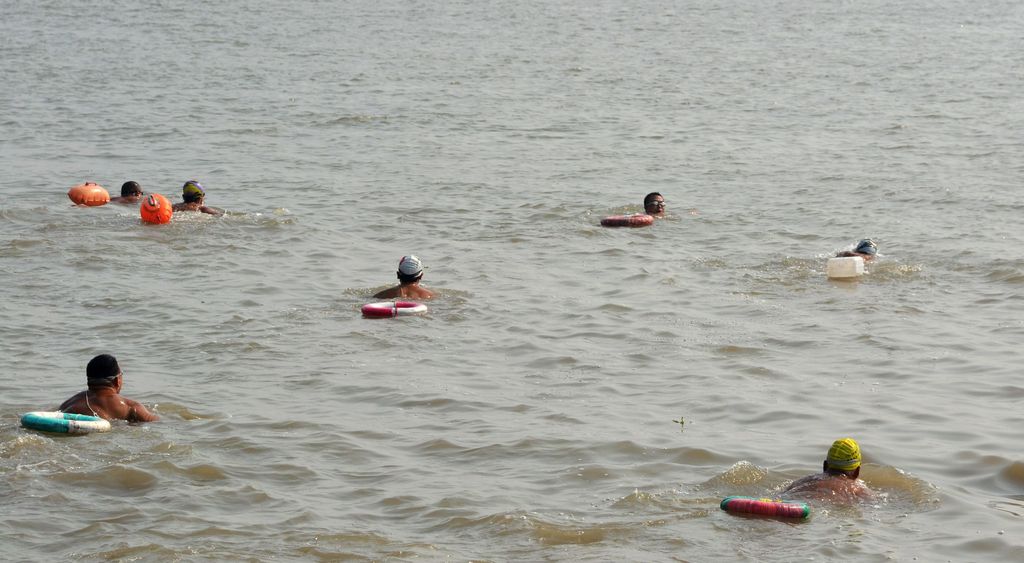 三个初中生野泳溺亡,四个小孩游泳溺亡事件