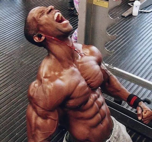 健身房运动性猝死后续,97年小伙健身房意外倒地猝死