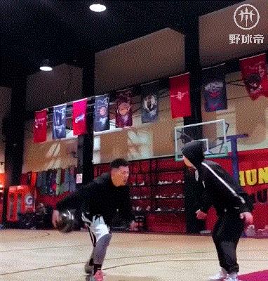 篮球拜佛节奏大师视频,另类拜佛