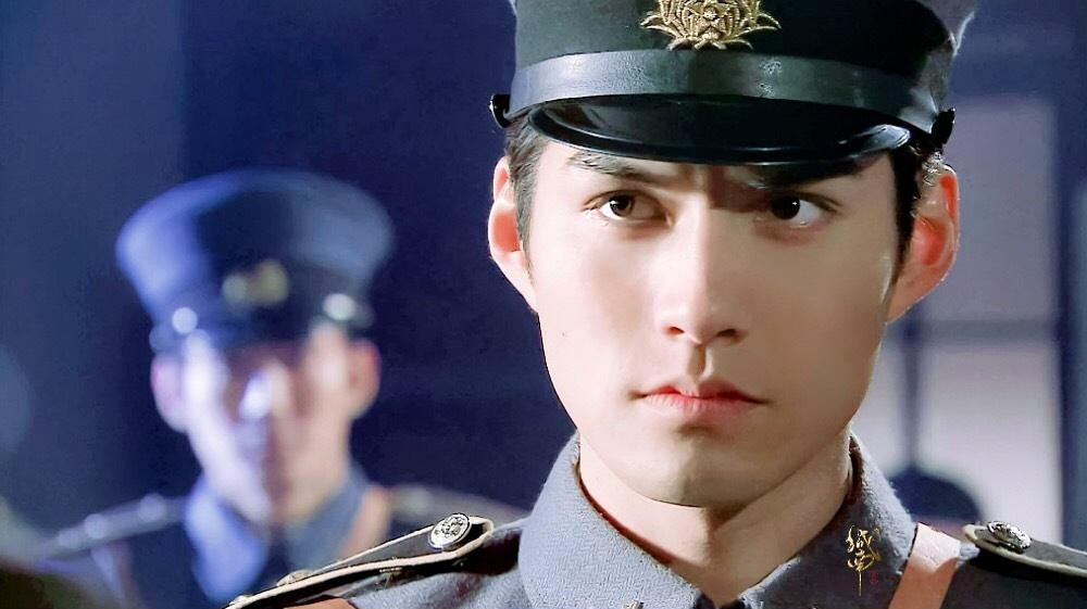 97年上戏明星班都有谁,上戏77级明星班