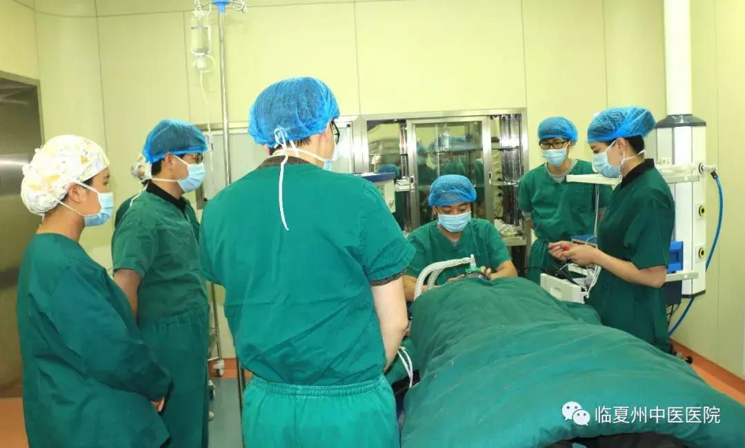 心连心,心系心,与您同在——临夏州中医院精神卫生中心首例无抽搐电休克(MECT)治疗成功开展