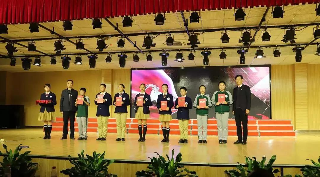 “不去绵阳,留在雅安,就选‘成实外’!”