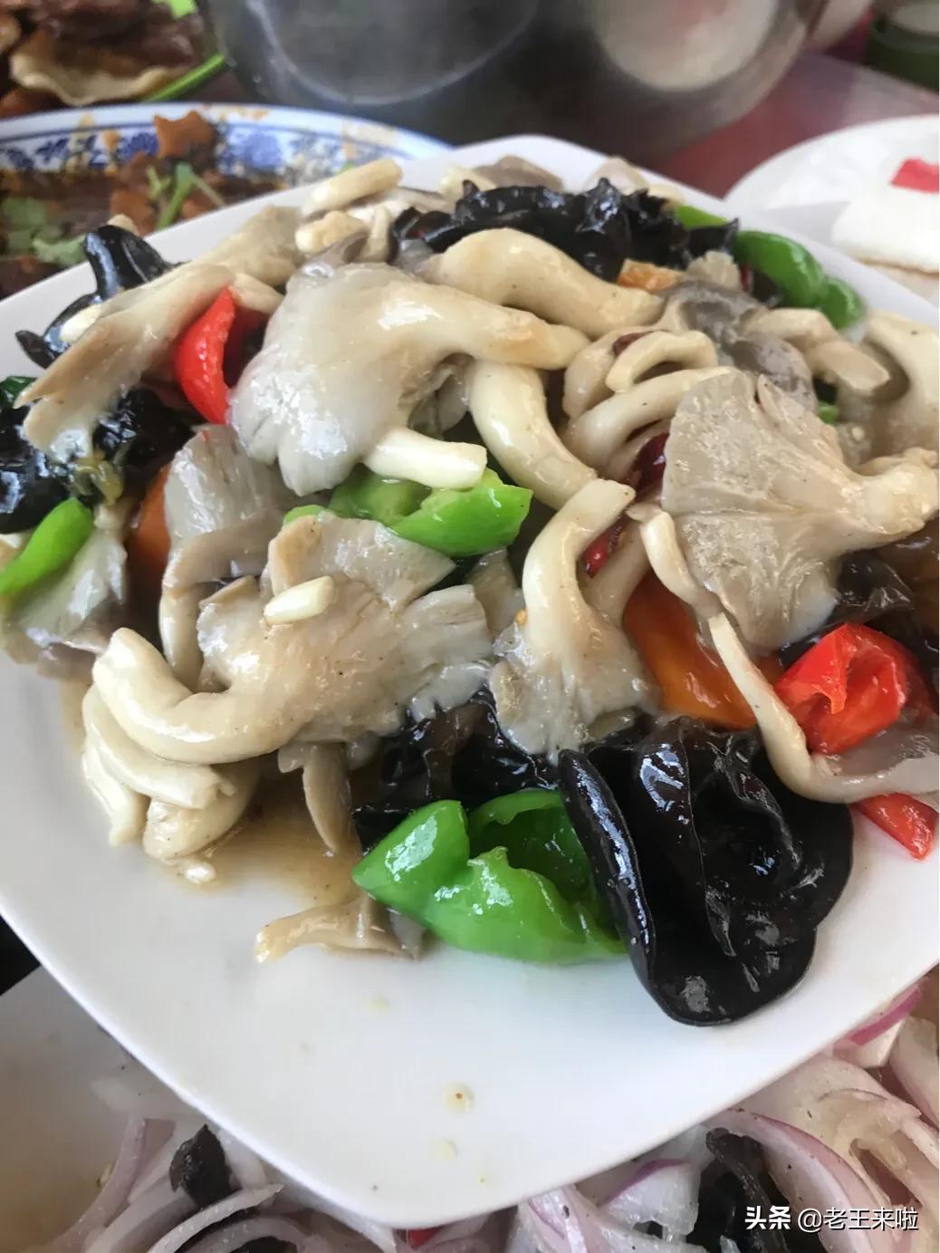 乡村农家乐红烧土鸡,棠张美食地锅鸡