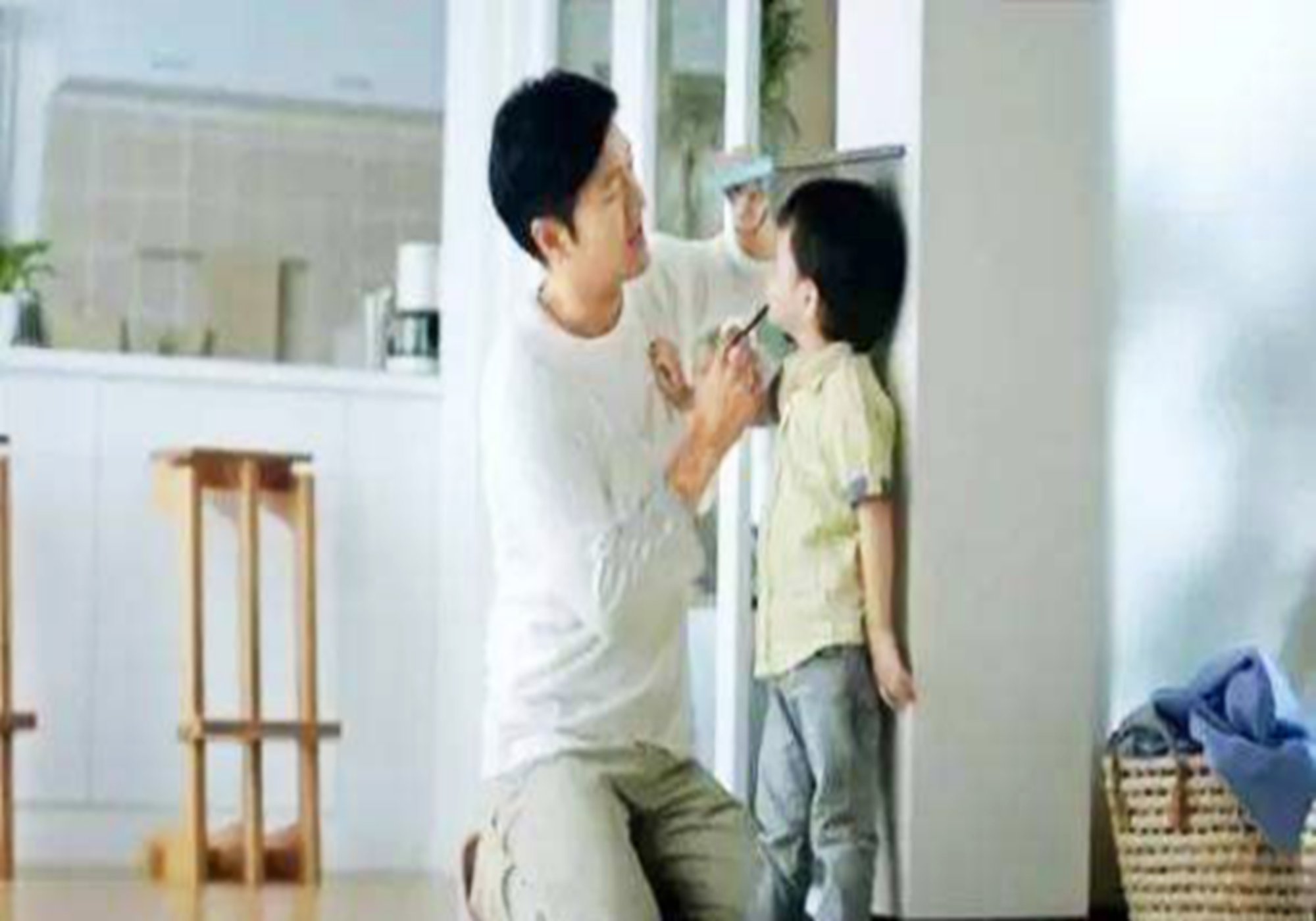 从不午睡的小孩怎么回事,从不午休的孩子智商