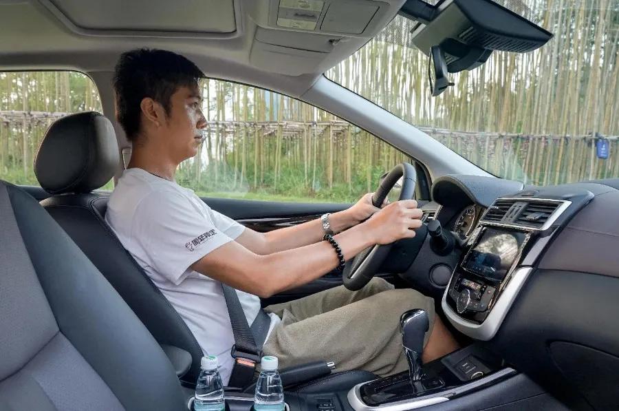 日产骐达试驾：新款上市增配喜人，家用很实在