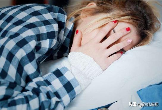 做梦缺什么维生素,睡觉老是做梦吃维生素有用吗