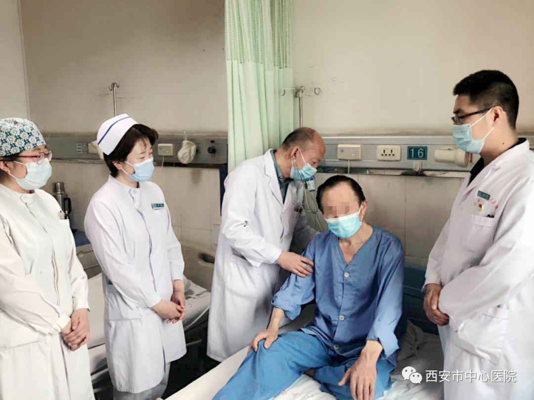 肺上长结节怎么治疗,肺上长痘痘是怎么回事