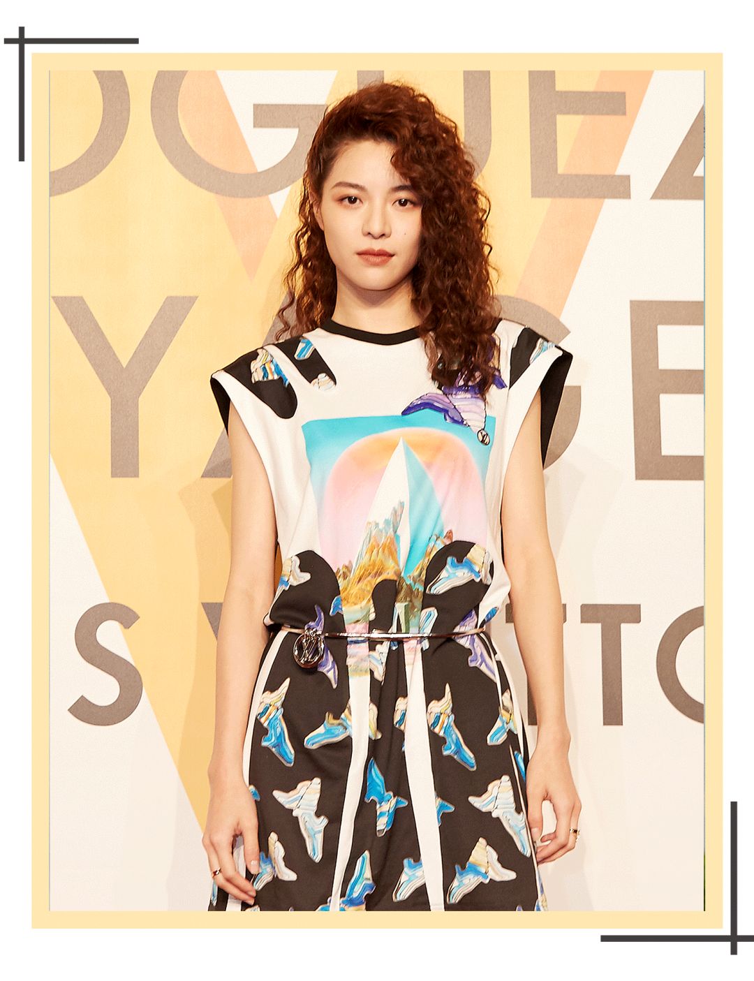 羊毛卷怎么烫头好看,今年流行烫头羊毛卷