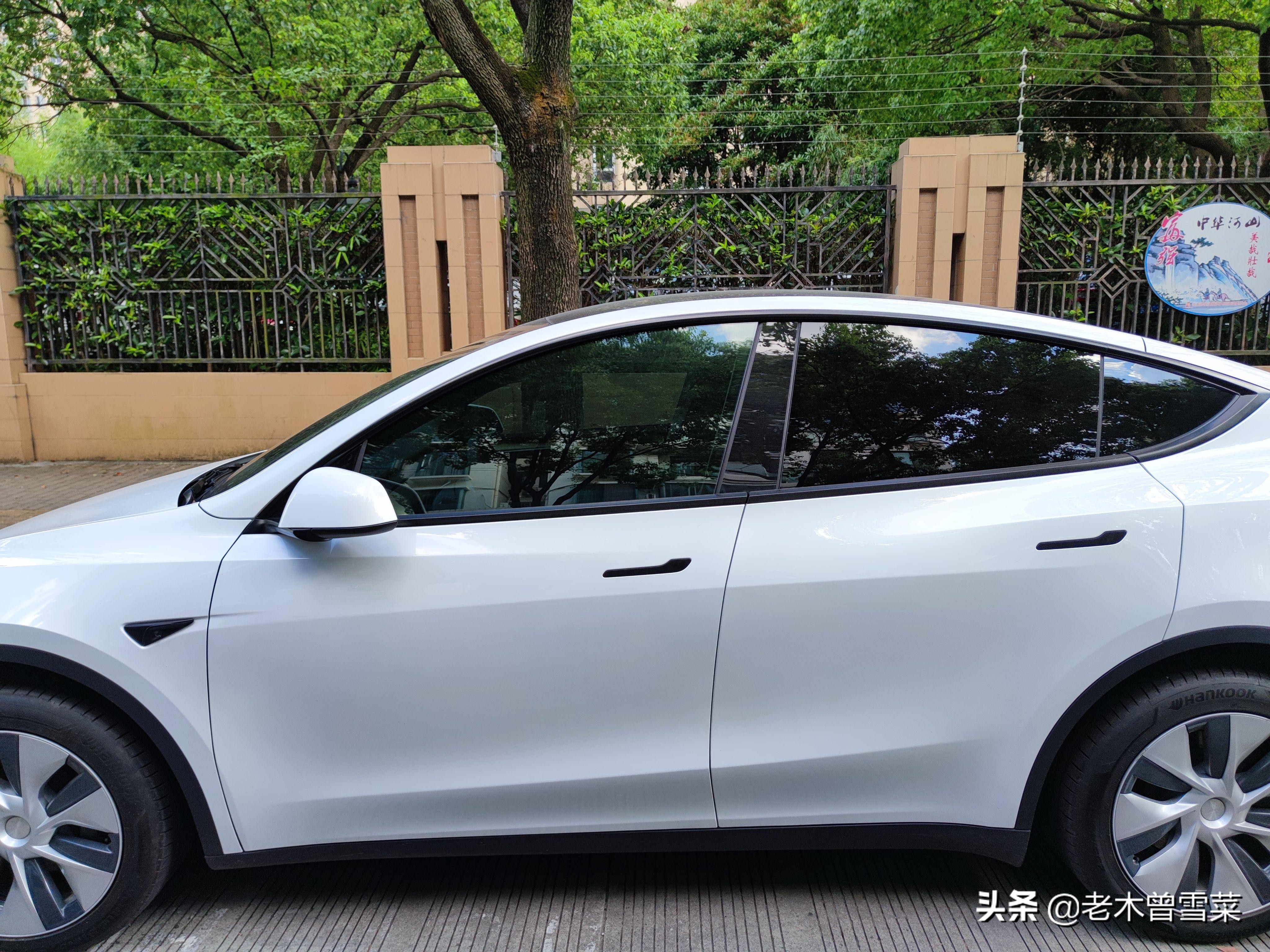 几百块搞定特斯拉全车贴膜——PDD买康得新膜下车记