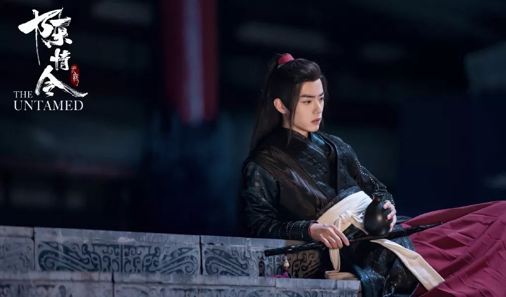 李现关车门的视频,李现和肖战王一博谁能火得更久