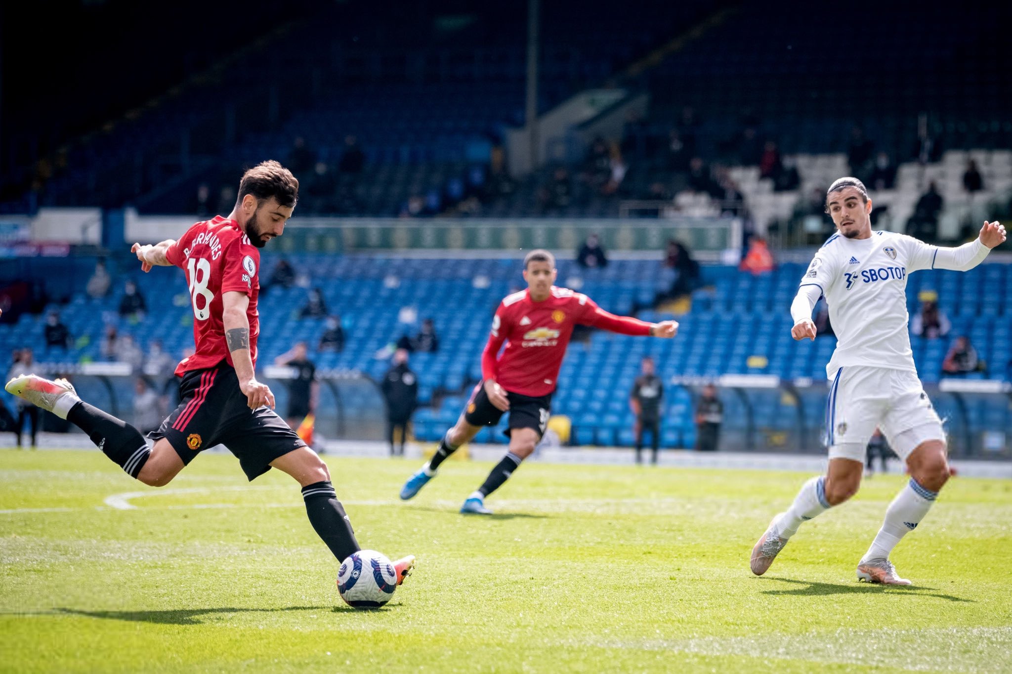 曼联被打脸的视频,曼联被打0比4