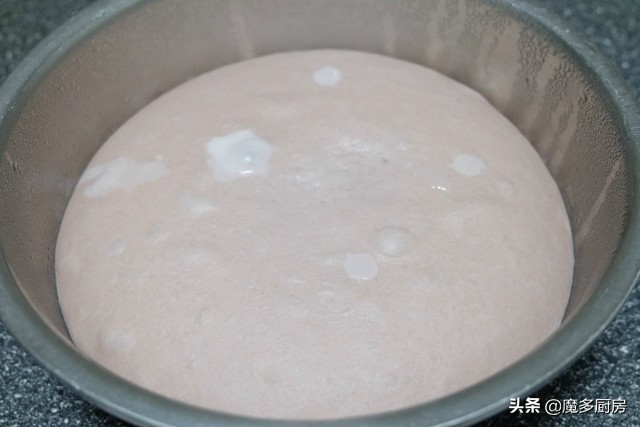 大包子的包子皮,妈妈蒸的大包子美味