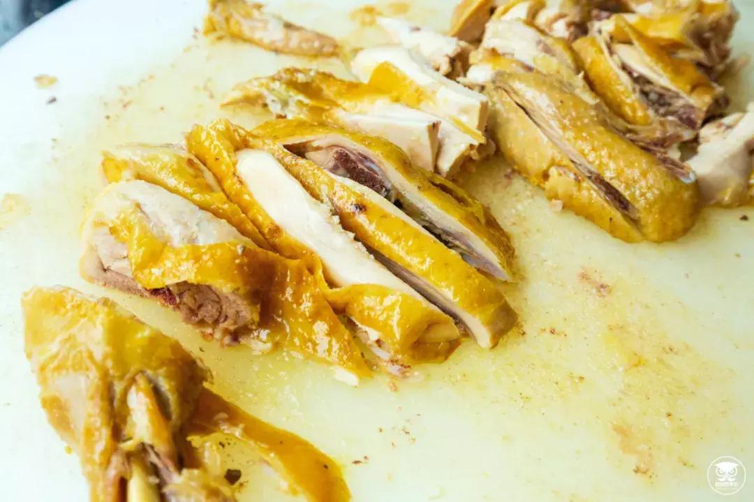 开了三十多年的麻辣烫店,为什么现在的米线店口味都很重