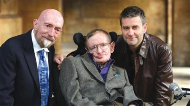 霍金轮椅价值600万美元，内有多少高科技？你都没听过