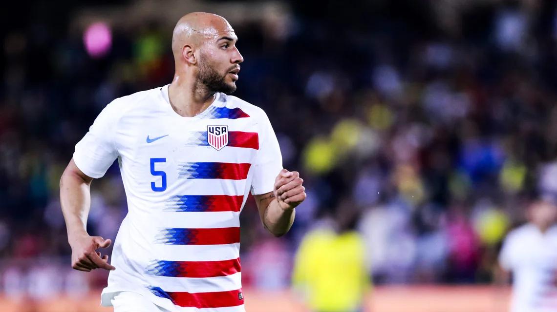 不玩任何国外聊天软件的人,不玩社交软件的明星