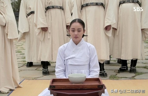 历史上朝鲜张禧嫔其人,朝鲜皇妃张禧嫔简历