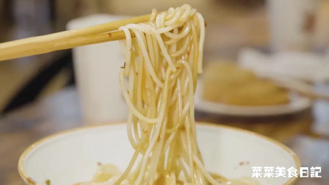 小吃天堂,这碗粉到底有多好吃