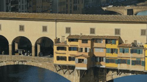 他捐了1000多亿文物,他捐给中国上千亿文物