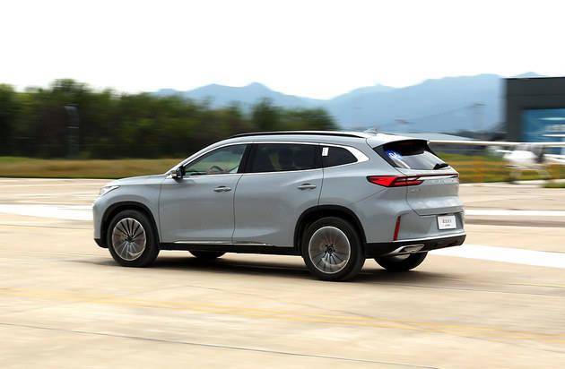 奇瑞瑞虎7plus和星途追风选哪个,传祺gs82022款和星途揽月哪个好