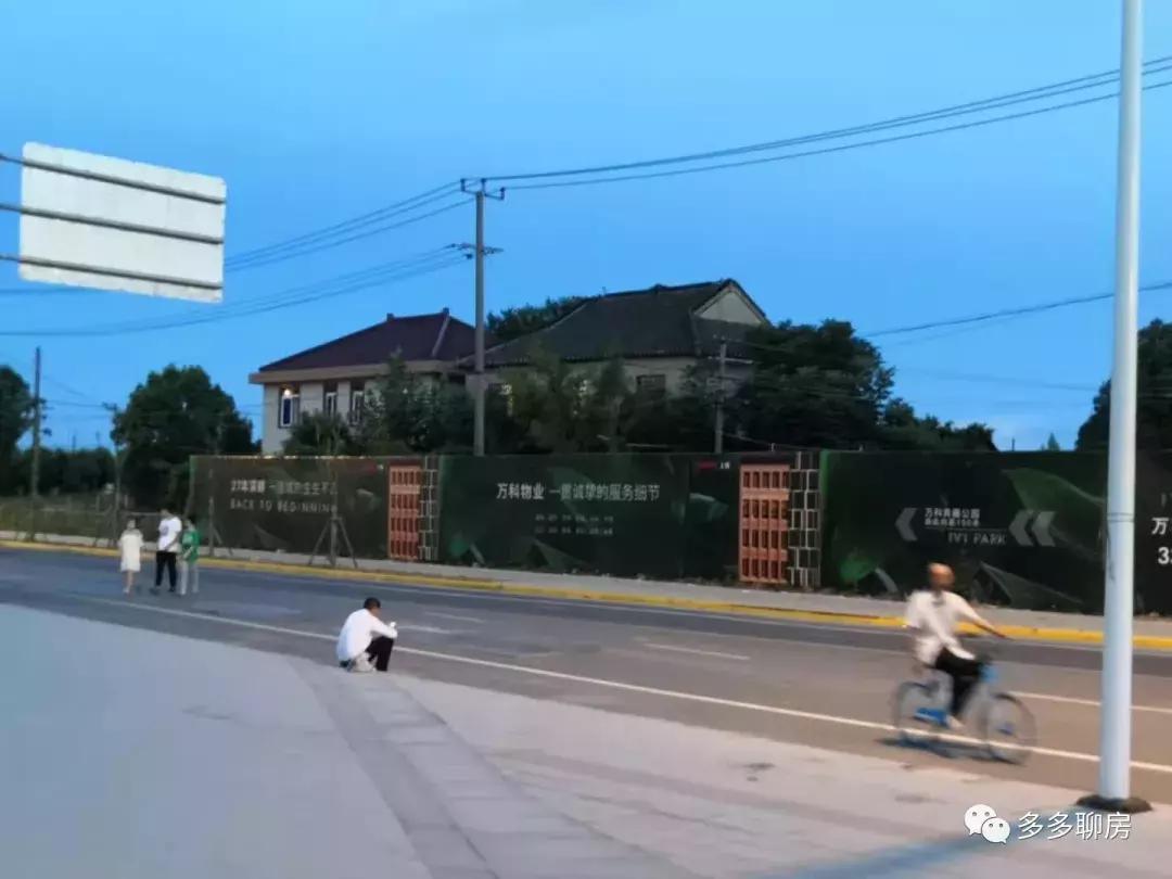 黄浦江周边的房价多少钱一平,黄浦江一线楼盘