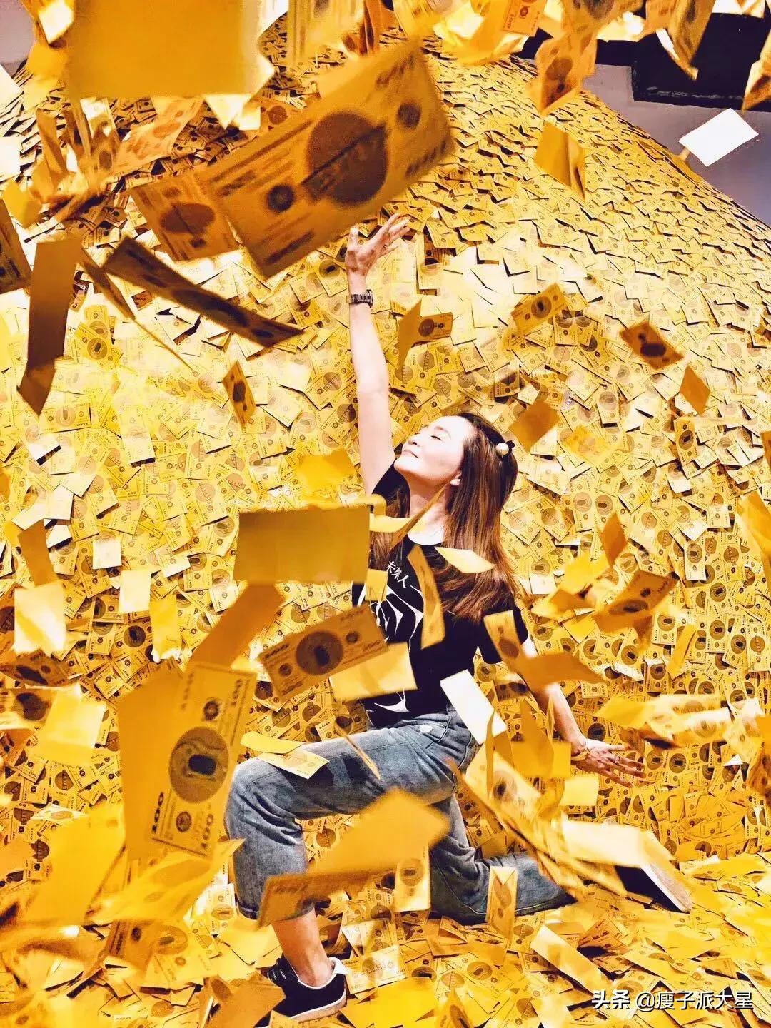 魔都森林彩虹滑梯视频,打卡魔都热气球