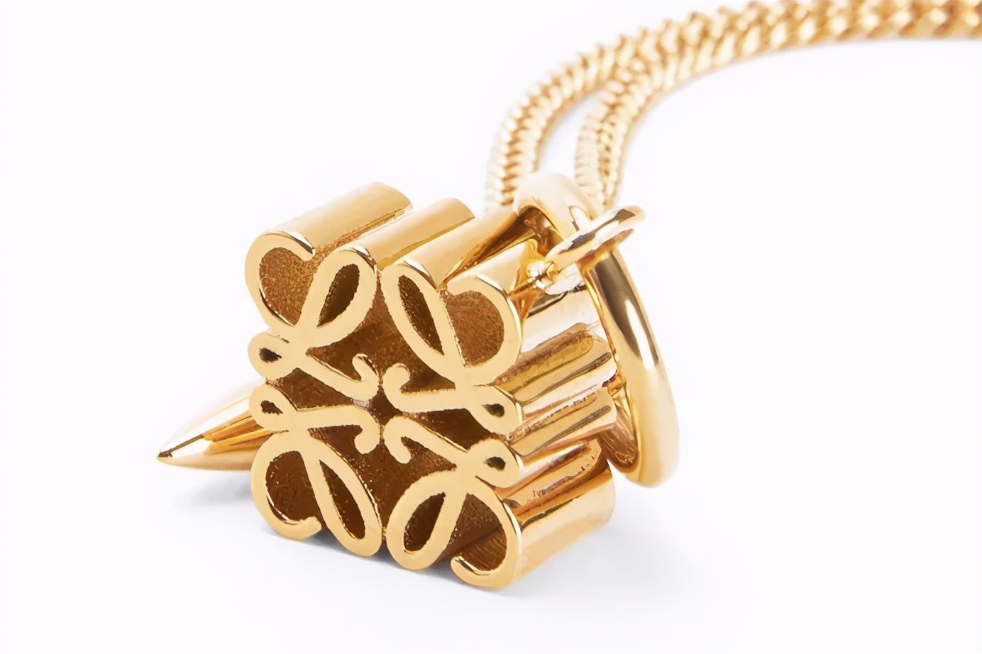 香奈儿珠宝首饰双clogo,香奈儿logo的首饰