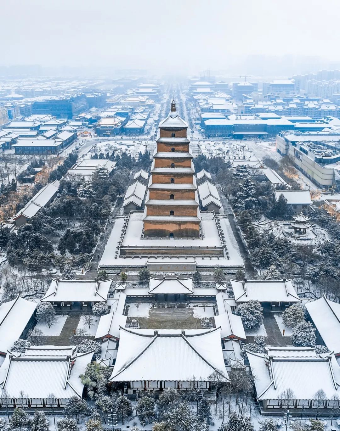 5000公里看地球,5000英里在中国是多少公里