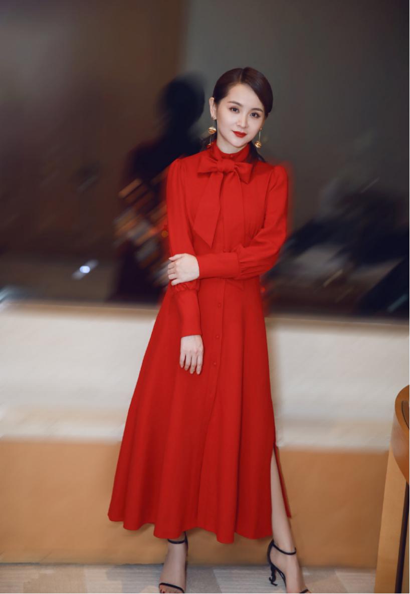 邓莎穿裙子好看吗,邓莎白色同款连衣裙