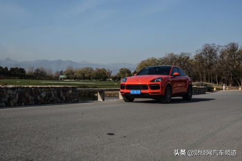 保时捷cayennes,保时捷新出的cayennee-hybrid2.0t试驾