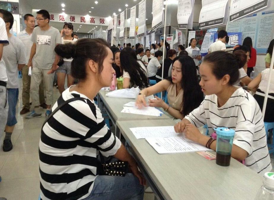 大专生毕业了有什么好的出路,那些大专毕业的人后来怎么样了