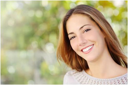 如何快速缓解口腔溃疡实在太疼了,特别严重的口腔溃疡最快解决方法