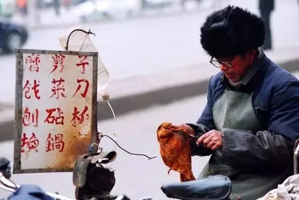 泪崩了歌曲原唱,泪崩了原唱完整版视频