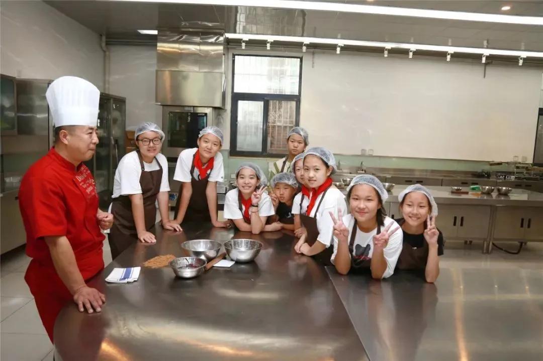 以工匠精神助力职业教育发展,以科教融汇激发职业教育新动能