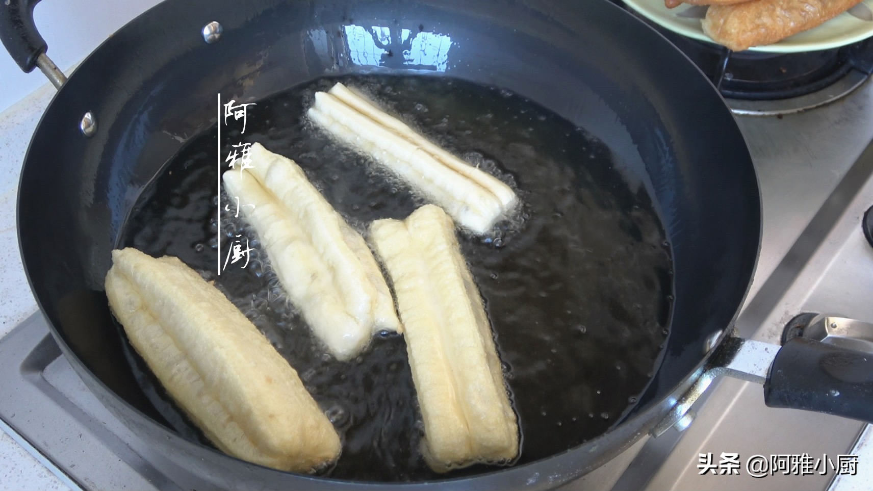 蒸包子手抓饼油条的做法和配方,用蒸包子的面粉可以做油条吗