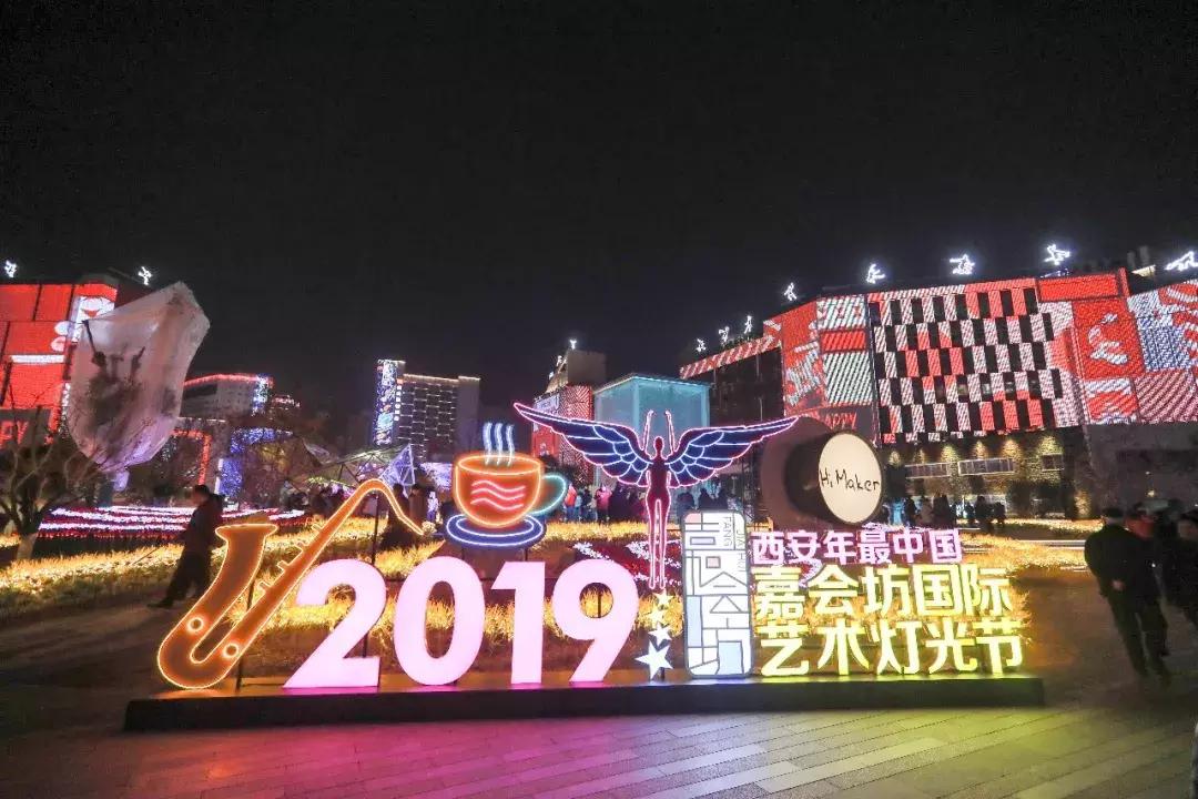 大家庭过年热门话题,过年时家分为几个区域