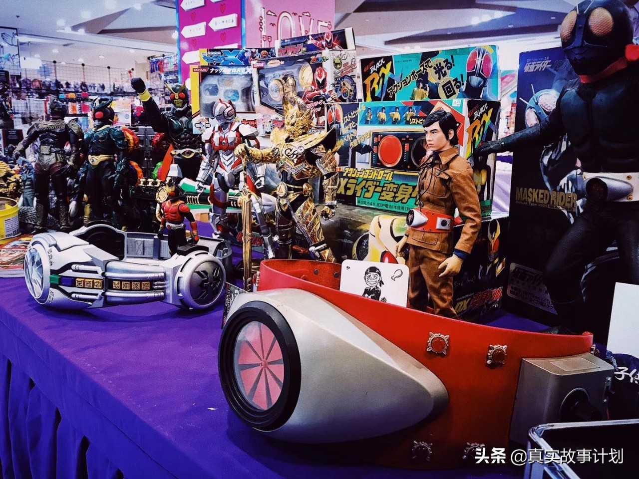 「故事」用房子的首付买玩具、不让孩子发现…成年人为何爱玩玩具?