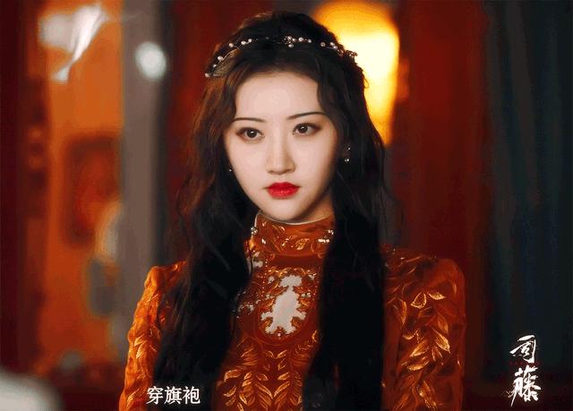 “资源大咖”景甜的失败上位史，和她背后的“大人物”男友们