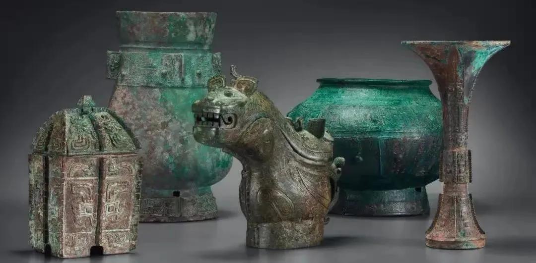 商代鸟兽纹觥,纽约战报