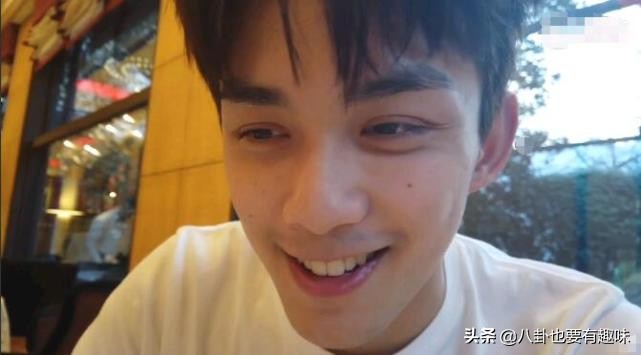 吴磊卸妆前后对比照片,吴磊双眼失明完整版