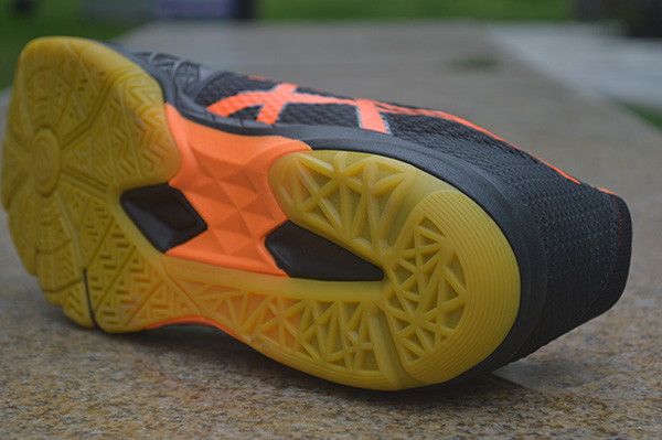 亚瑟士金星7跑鞋评测,亚瑟士7实战测评