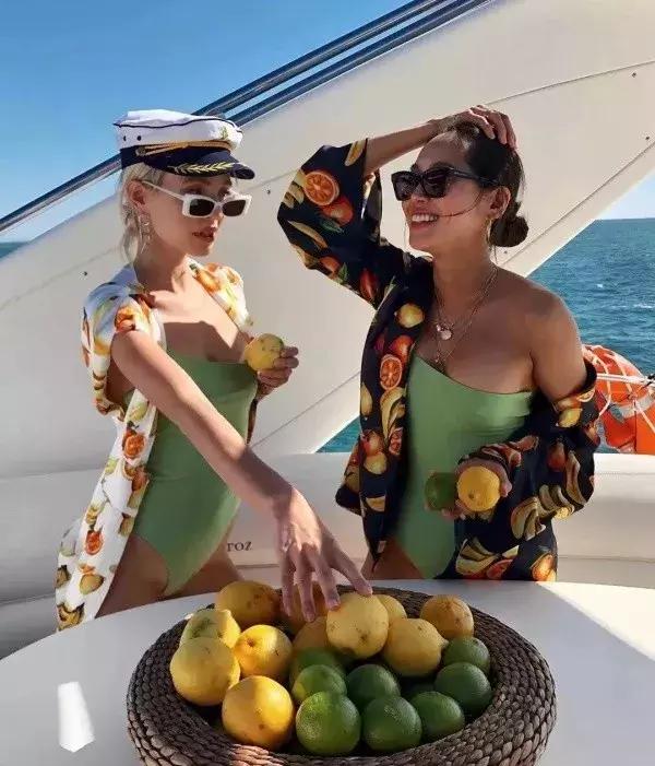 欧阳娜娜黄褐发色,2022年最流行显白的颜色