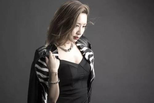 王杰的歌最好听的十首粤语歌,八十年代最经典的十首粤语歌