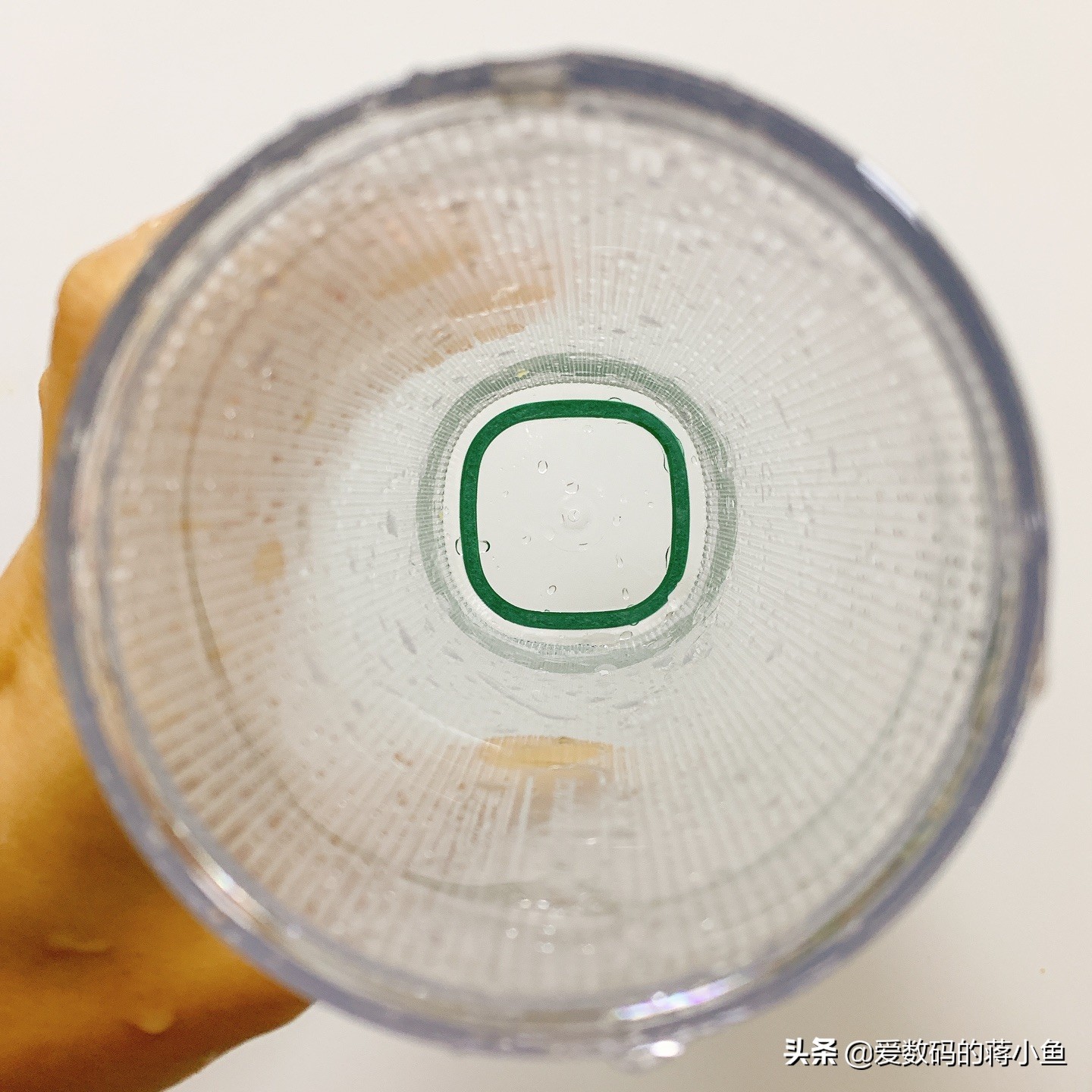 夏天来了做一下冰淇淋,摩飞榨汁机榨甘蔗