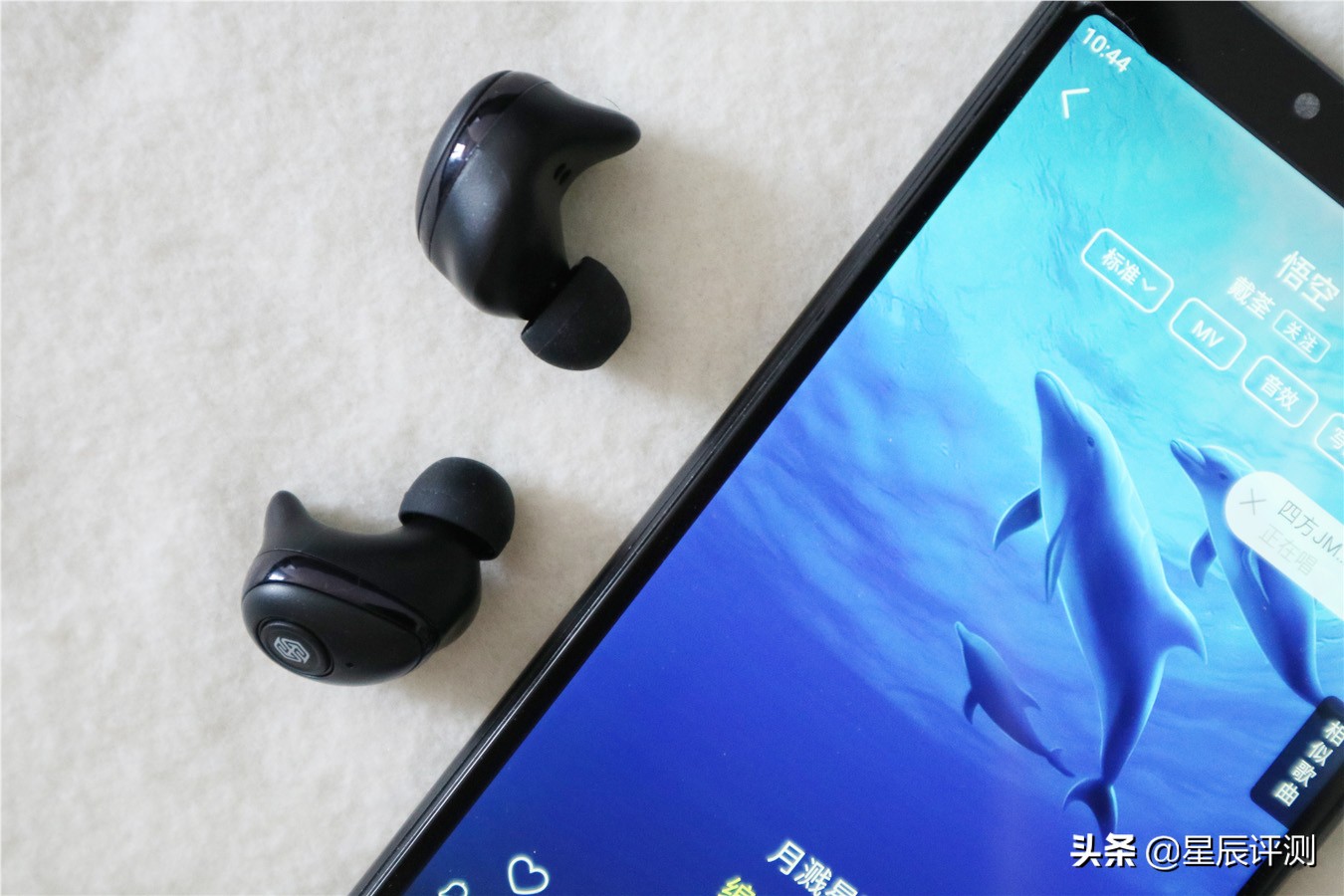 较低延迟，IPX5级防水，耐尔金NILLKINGOTWS蓝牙耳机体验