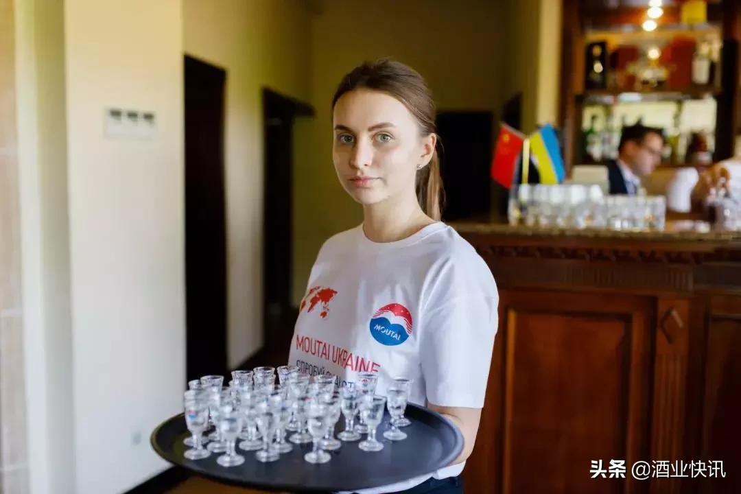 茅台走进坦桑尼亚纪念酒,茅台引起的酱香热潮