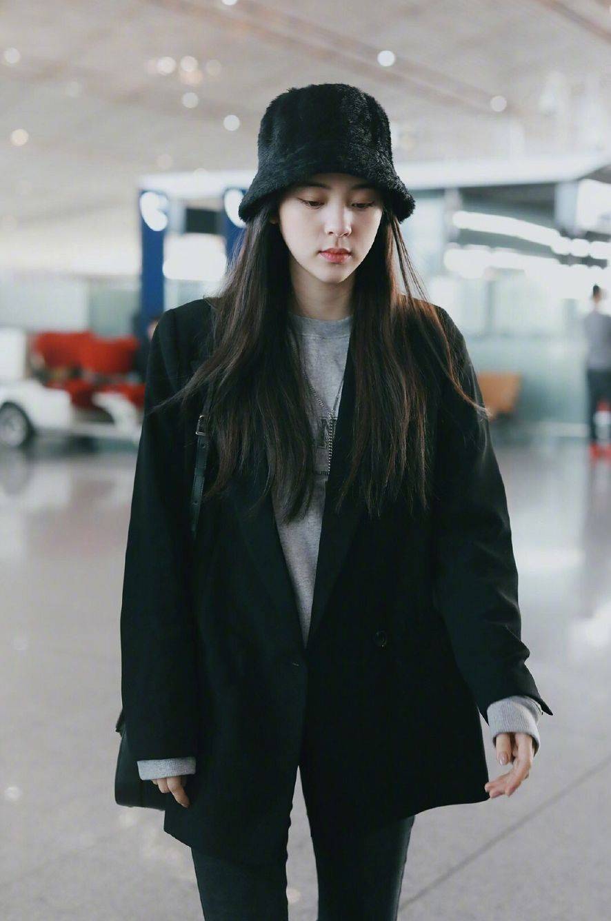 适合圆脸小个子戴的帽子测评,怎么选择适合圆脸短小的帽子